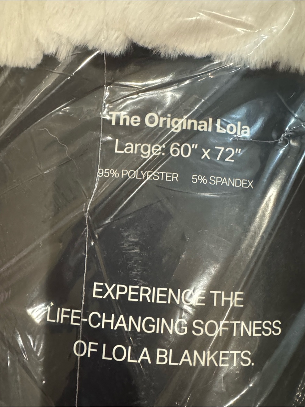 Lola Blankets/Creamy Cloud/Plush Throw/Blanket in White/Size L/NIB! NWT! SEALED. - Picture 10 of 16